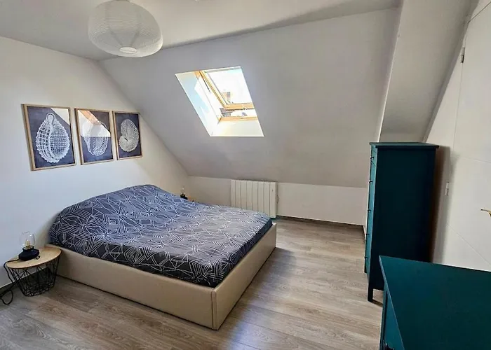 Maison De Bourg Proche De La Уистреам