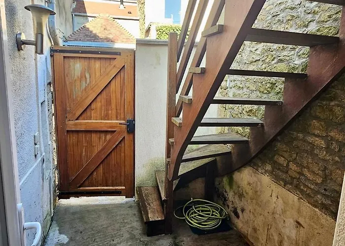 Дом отдыха Maison De Bourg Proche De La Уистреам