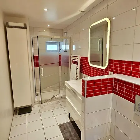 Maison De Bourg Proche De La Сasa de vacaciones Ouistreham